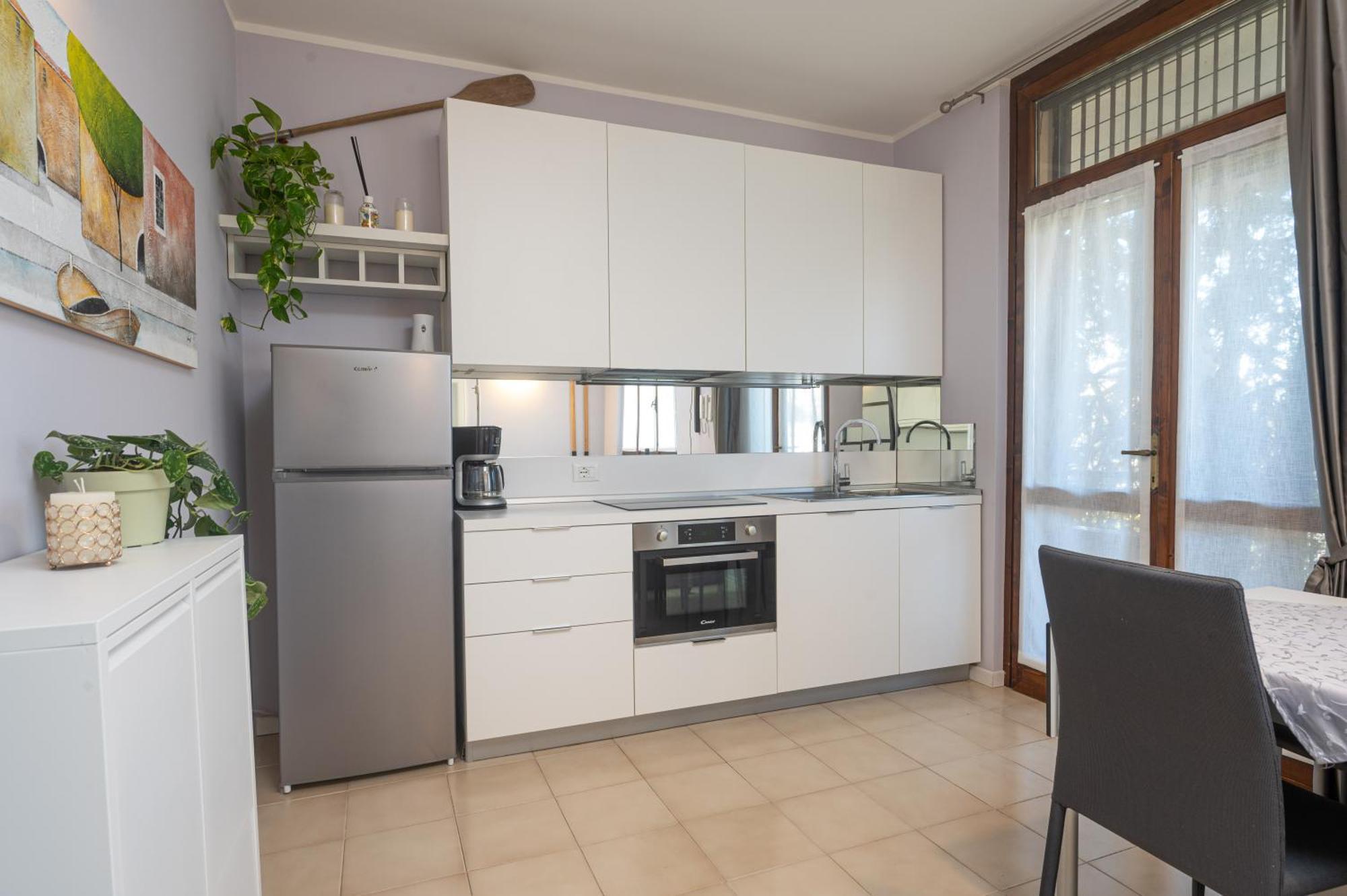 Casa Lugana 9 - Monolocale Con Piscina Fronte Lago Сирмионе Екстериор снимка